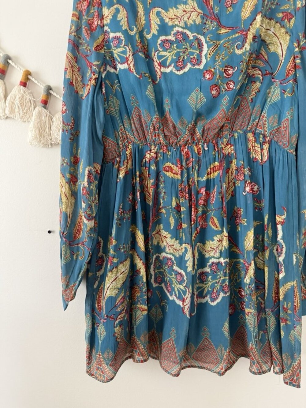 Soft Surroundings Mirapani Embroidered Tassel V-neck Tunic Top Paisley Indie L - Picture 12 of 12